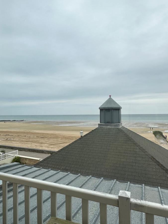 Hotel Papagayo Saint-Aubin-Sur-Mer  Zewnętrze zdjęcie